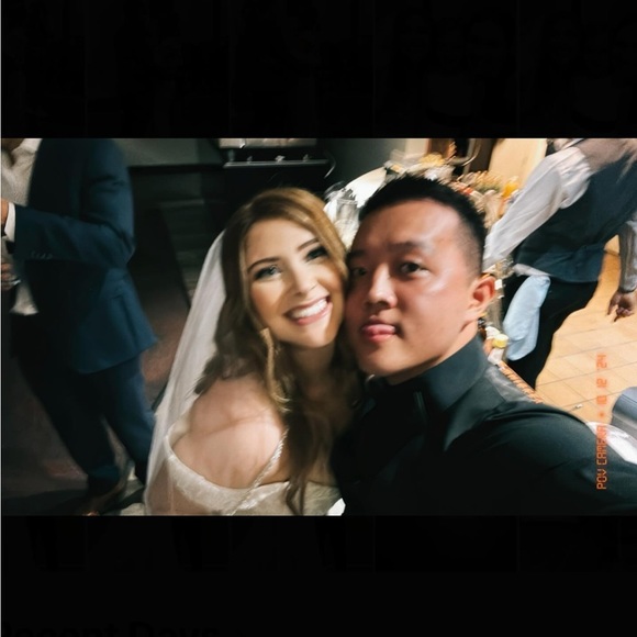 Meet your Posher, Savanna - Picture 1 of 1